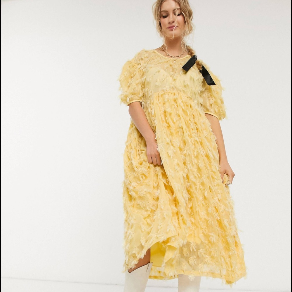 ⭐️Sister Jane oversized midi dress, full skirt, textured glittery fabric. Medium